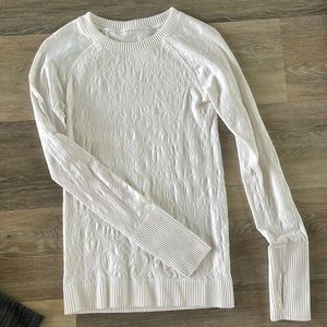 Lululemon patterned swiftly long sleeve